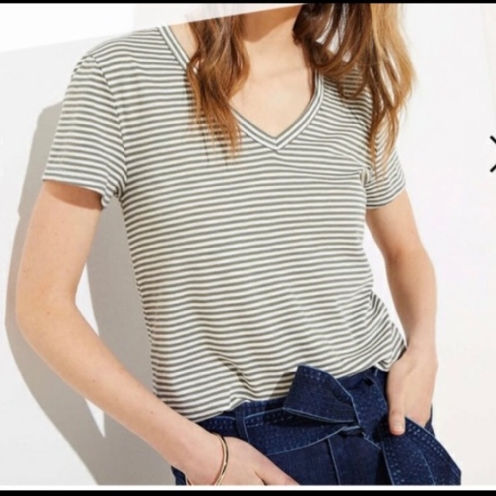 Loft vintage soft tee.